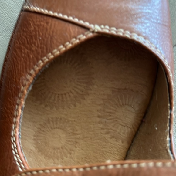 Montana Artisan crafted leather shoes - Picture 12 of 14